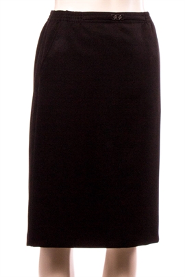 Sort Brandtex nederdel. Glat model med elastik i taljen